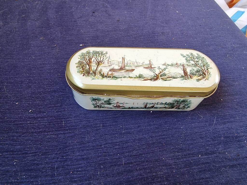 Vintage theelepels in blikken doos, Antiek en Kunst, Antiek | Bestek, Ophalen of Verzenden