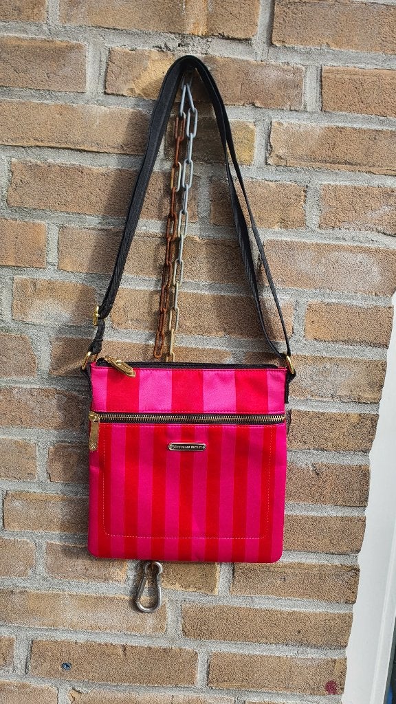 Victoria’s Secret schoudertasje rood/roze – elegant, Sieraden, Tassen en Uiterlijk, Ophalen of Verzenden, Zo goed als nieuw, Zwart
