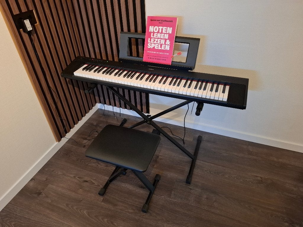 Yamaha digitale piano complete set, Muziek en Instrumenten, Keyboards, Ophalen, Yamaha, Overige aantallen, Zo goed als nieuw