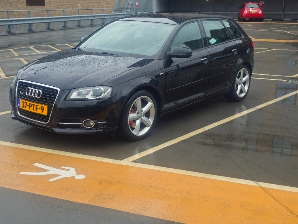 Audi A3 Sportback 2.0 TFSI quattro S-tronic S-line 200pk, Zwart, 4 cilinders, 1984 cc, Zwart