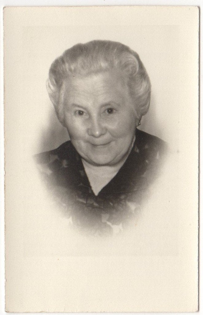 Adriana van Stiphout 1904 Helmond + 1962 Helmond, 57 jaar, Ophalen of Verzenden