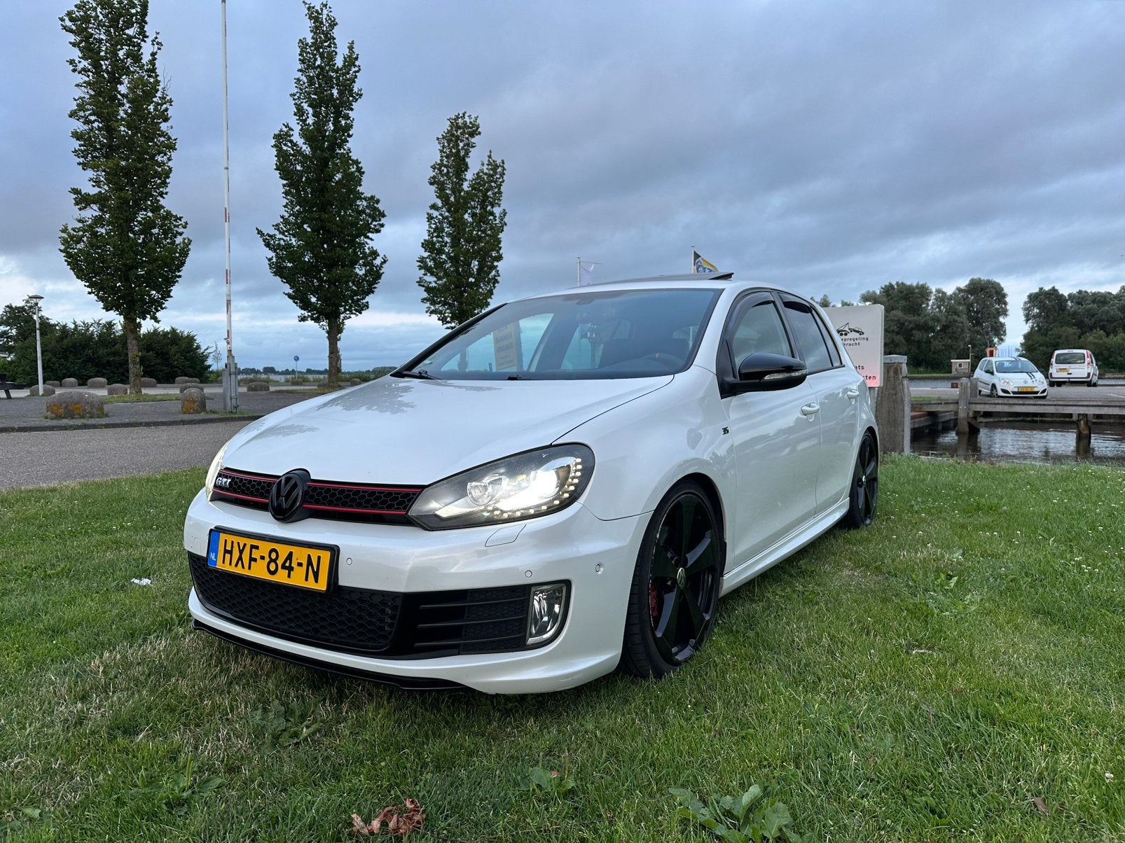Volkswagen Golf gti editie 35/nieuwe apk/Bull-X/Super strak, Auto's, Zwart, 4 cilinders, 1984 cc, Wit