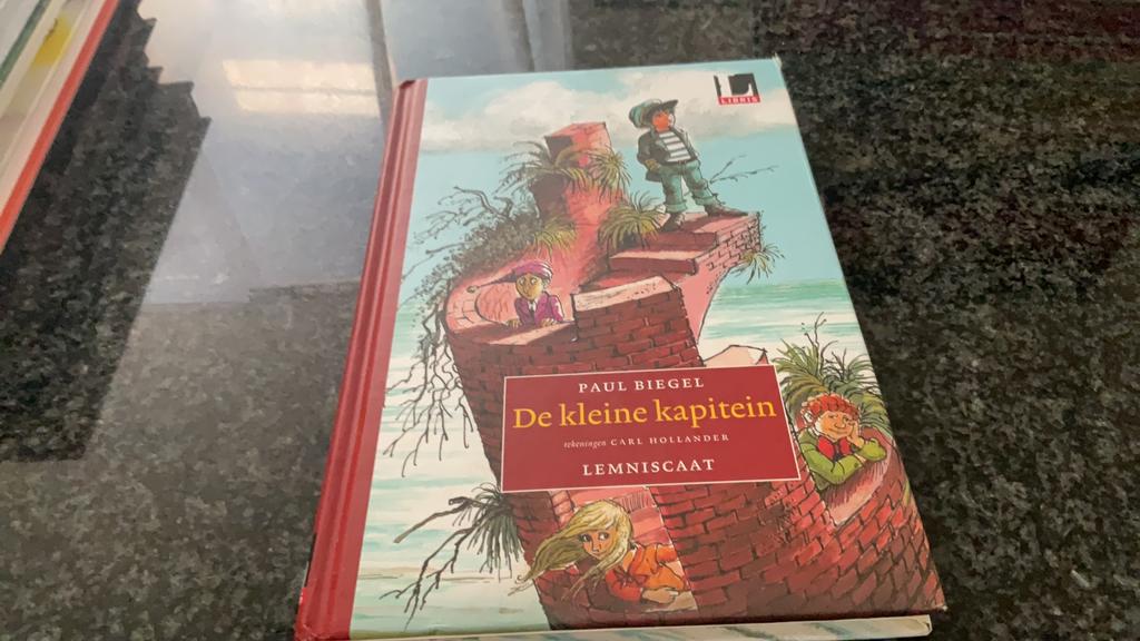 Paul Biegel - De kleine kapitein, Ophalen, Zo goed als nieuw, Paul Biegel
