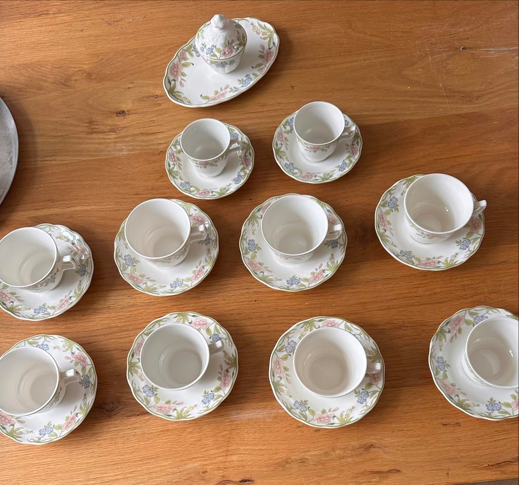 Royal Doulton Sudbury serviesdelen, Ophalen, Zo goed als nieuw, Overige stijlen, Kop(pen) en/of Schotel(s)