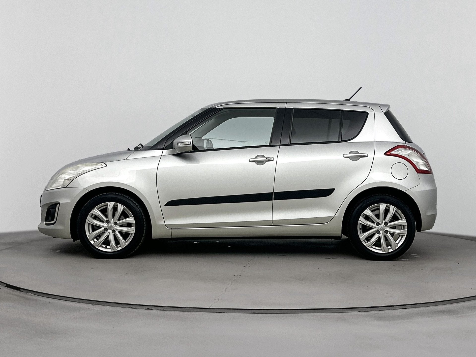 Suzuki Swift 1.2 Exclusive EASSS | Lichtmetalen Velgen | NL-, Auto's, Suzuki, Voorwielaandrijving, Stof, Gebruikt, 4 cilinders
