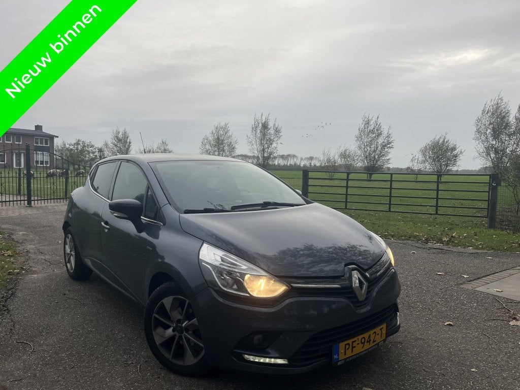 Renault Clio 1.5 dCi Ecol Limited Clima BT Navi Parksensor, Auto's, Voorwielaandrijving, Gebruikt, Euro 6, Origineel Nederlands