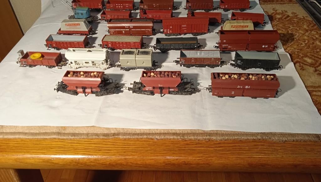 Modelbouw Treinen  HO Wagons, Gebruikt, Gelijkstroom of Wisselstroom, Wagon, Ophalen of Verzenden