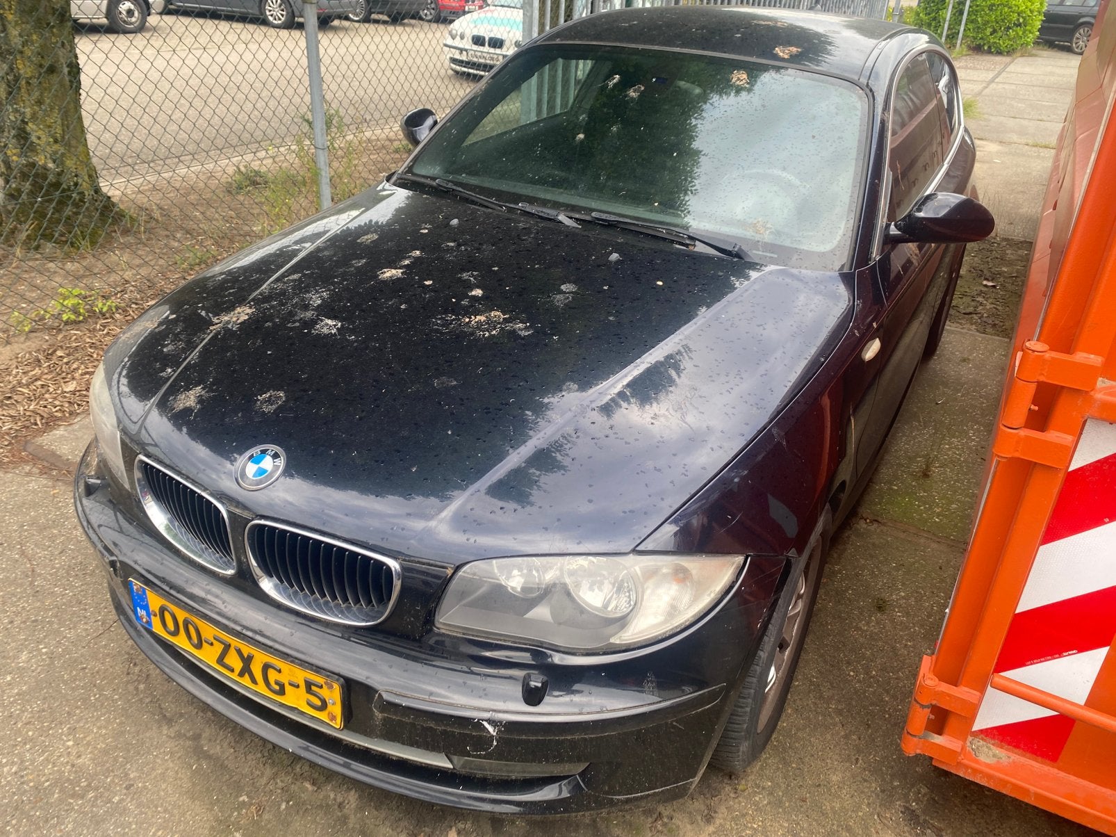 BMW 1-Serie 2.0 118i automaat  3 deurs met lekke koppaking, Auto's, 1-Serie, Achterwielaandrijving, 1995 cc, 4 cilinders
