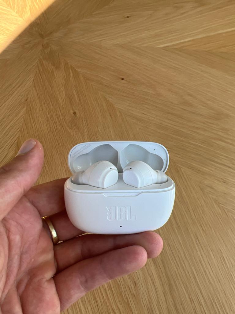 JBL Tune 230NC TWS Draadloze Oordopjes met Noise Cancelling, Overige merken, Ophalen of Verzenden, Zo goed als nieuw, Over oor (circumaural)