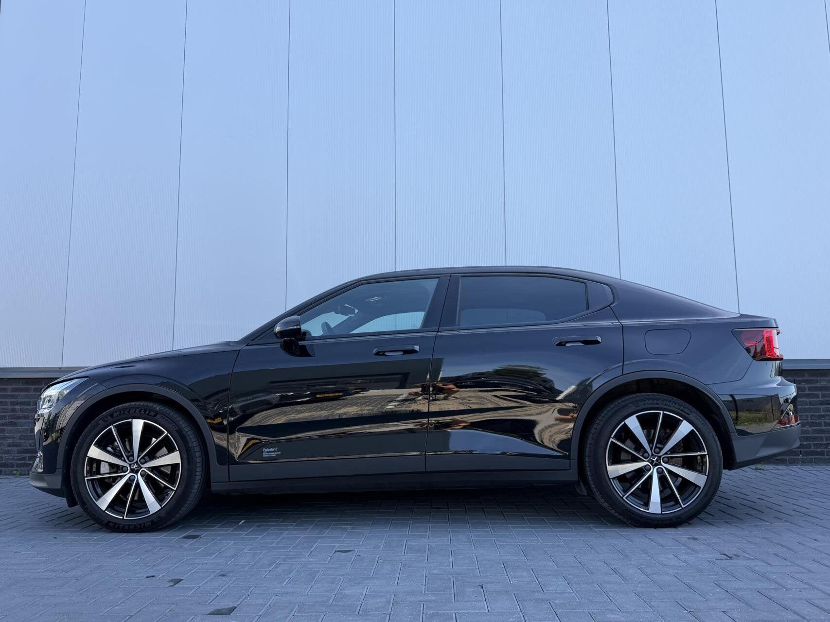 Polestar 2 Long Range Single Motor 78 kWh, Auto's, Polestar, Polestar 2, Gebruikt, 1969 kg, Zwart