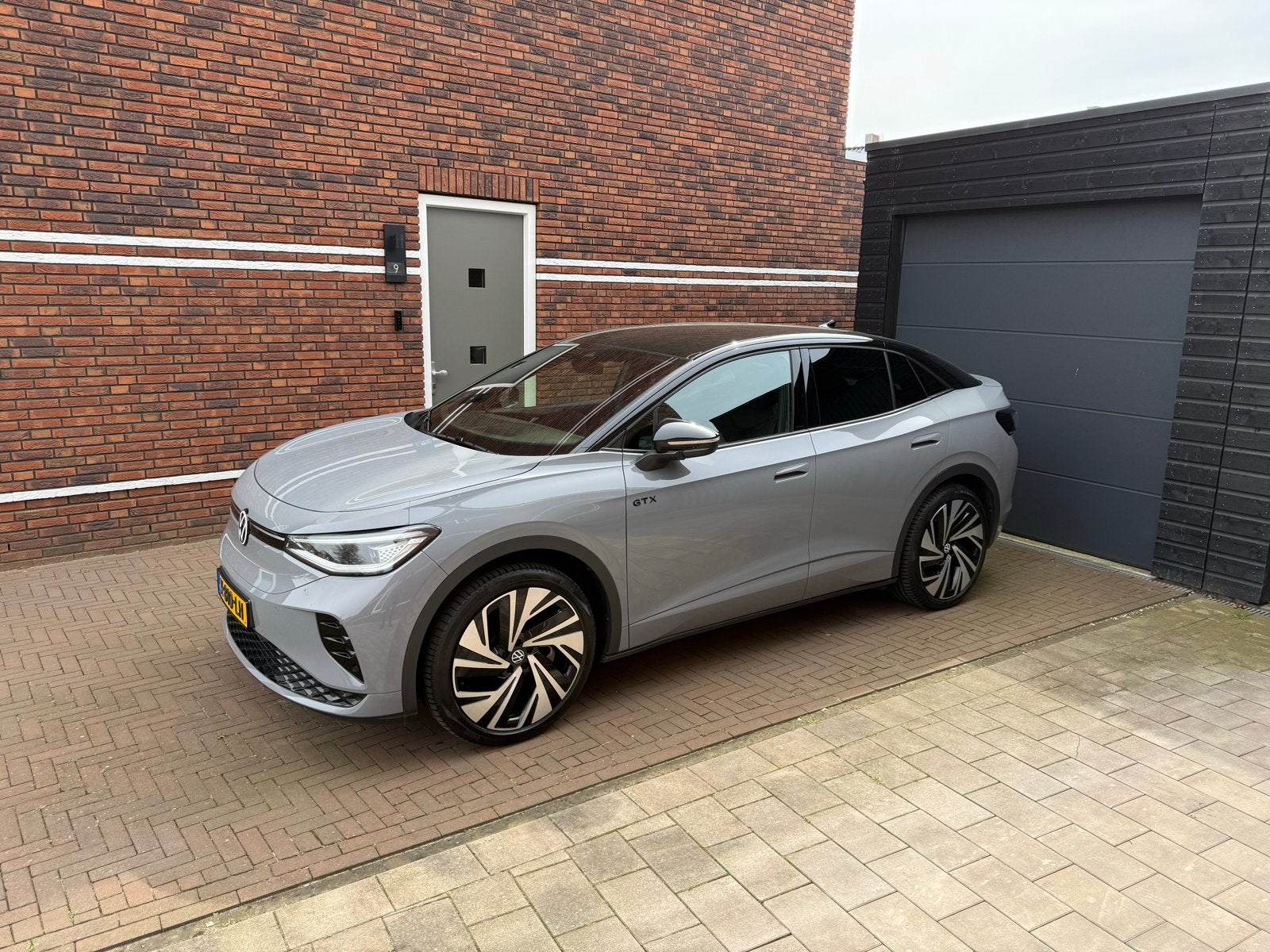 Volkswagen ID.5 GTX 299pk 4MOTION model 2024, ID.5, Origineel Nederlands, Vierwielaandrijving, Particulier