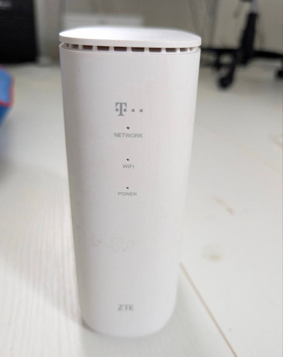 ZTE MF289D 4G LTE Simkaart Modem Router, Ophalen of Verzenden, Gebruikt, Router met modem, ZTE