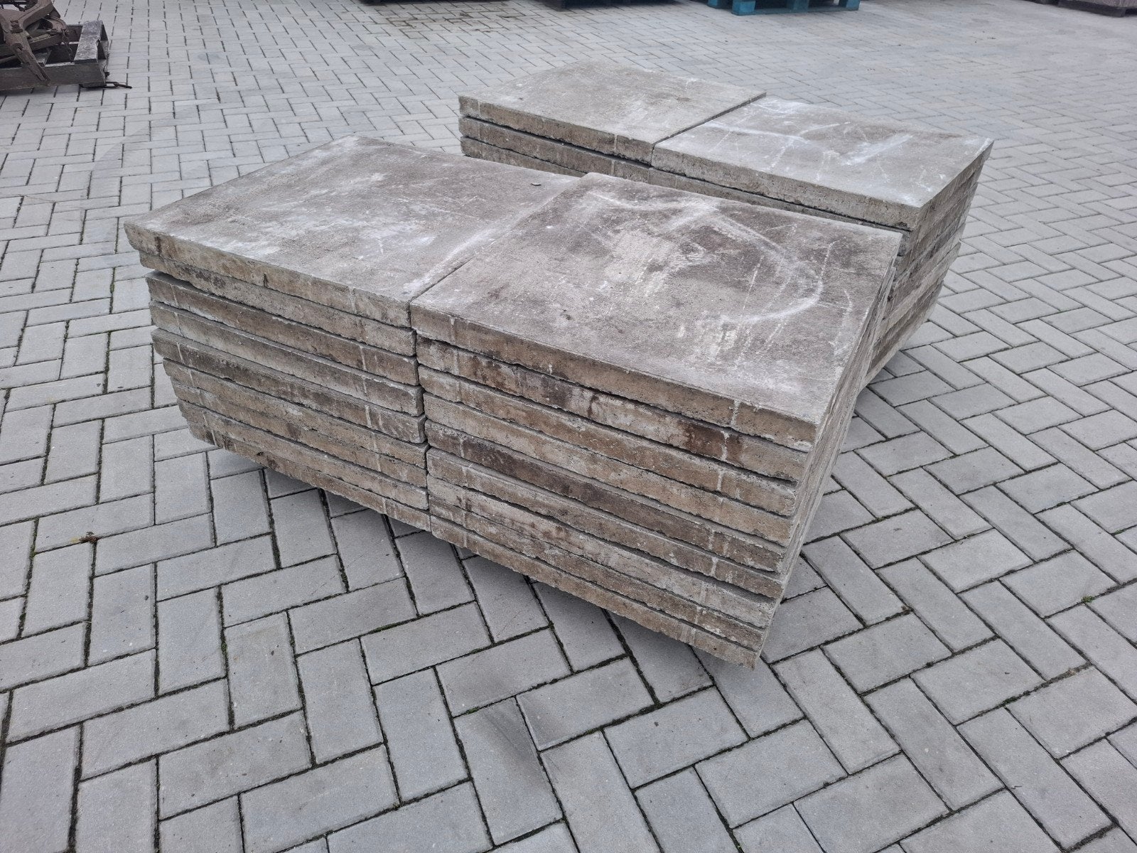 13m² 60x60 betontegels - direct leverbaar, Tuin en Terras, Gebruikt, Ophalen of Verzenden, 10 m² of meer, Beton