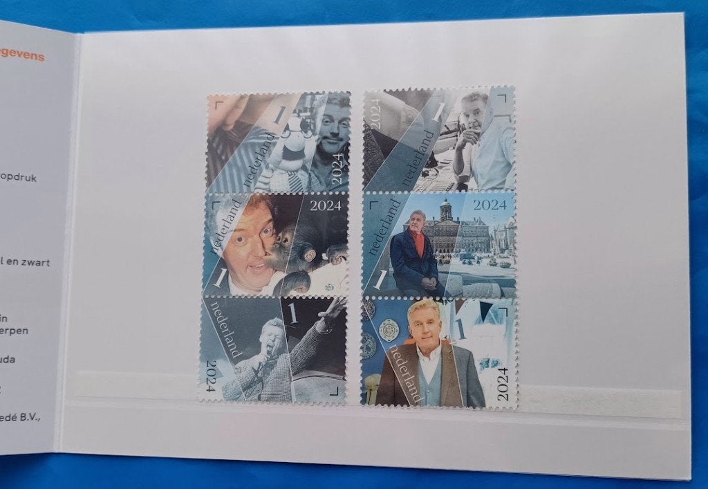 Postzegelmapje 690 André van Duin 60 jaar publiekslieveling, Postzegels en Munten, Postzegels | Nederland, Verzenden, Na 1940