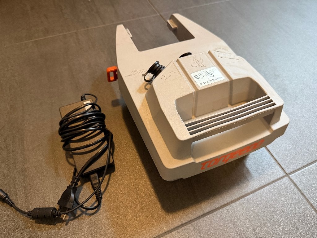 Torqeedo Travel 1103 reserve accu 915Wh + 90W oplader, Ophalen, Gebruikt, Motor en Techniek