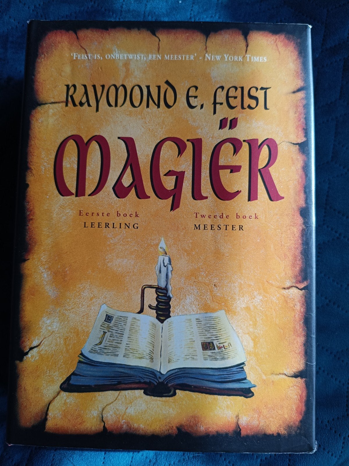 Magier - Raymond E. Feist (Eerste en Tweede Boek), Boeken, Ophalen of Verzenden