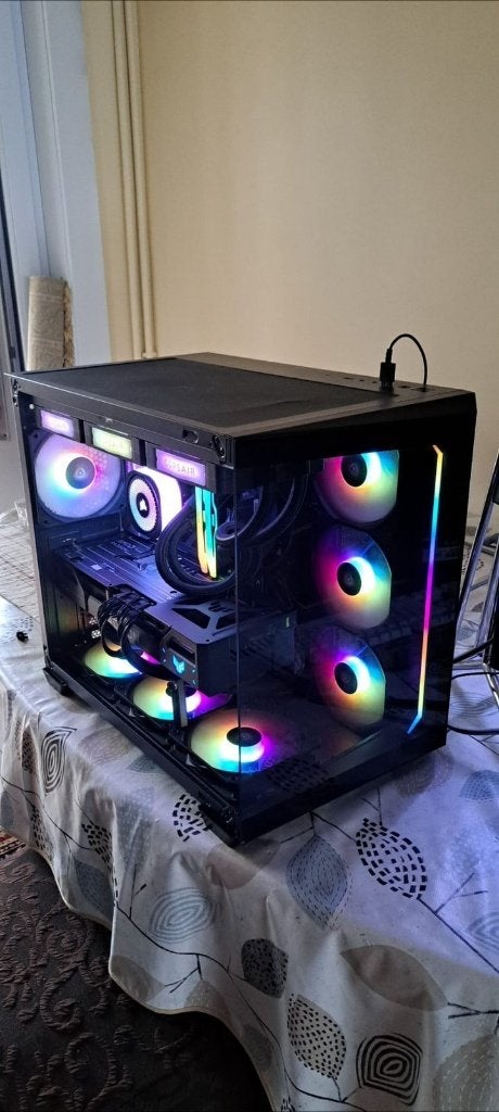 RX 9070 XT | 9800X3D | 32GB | 2TB, Computers en Software, 32 GB, Ophalen of Verzenden, Zo goed als nieuw, 2 TB