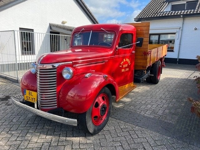 Oldtimer Chevrolet bouwjaar 1937, Auto's, Chevrolet, Handgeschakeld, Particulier, Rood