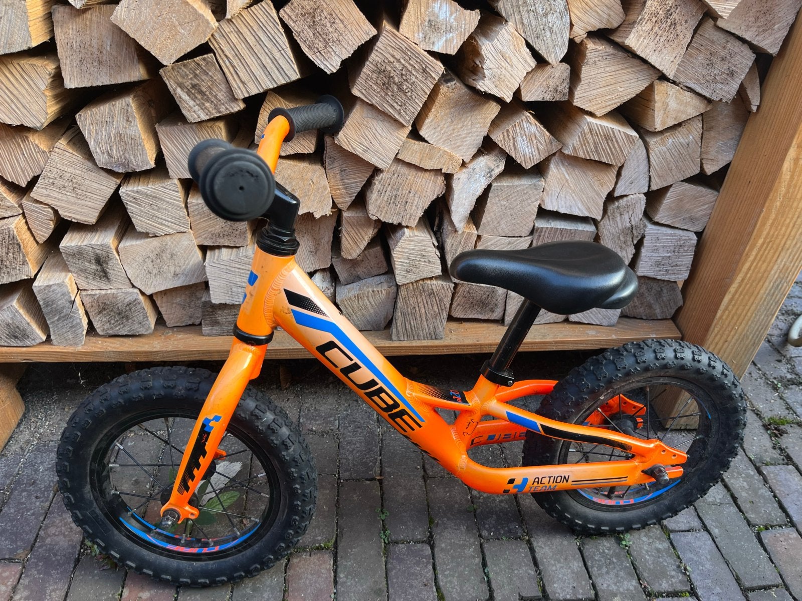 CUBE Loopfiets Oranje, Fietsen en Brommers, Ophalen, Zo goed als nieuw, Minder dan 16 inch
