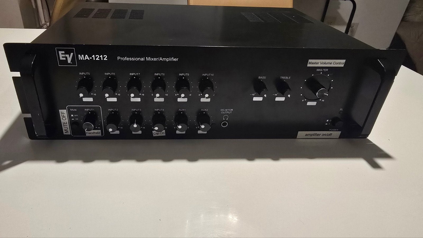 Electro-Voice MA-1212 Professionele Mixer / Versterker (120W, Ophalen of Verzenden, 120 watt of meer, Overige merken