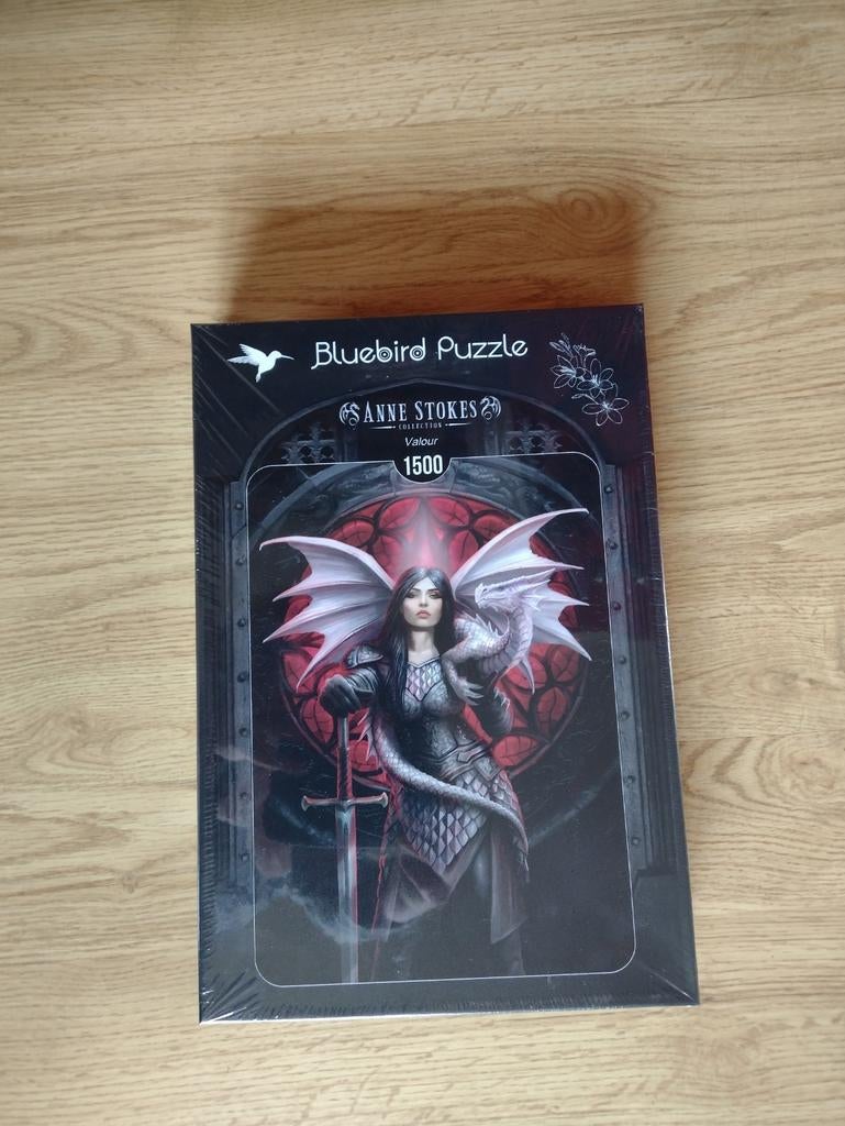 Anne Stokes Valour puzzel 1500st bluebird F-90463 NIEUW, Ophalen of Verzenden, 500 t/m 1500 stukjes, Nieuw, Legpuzzel