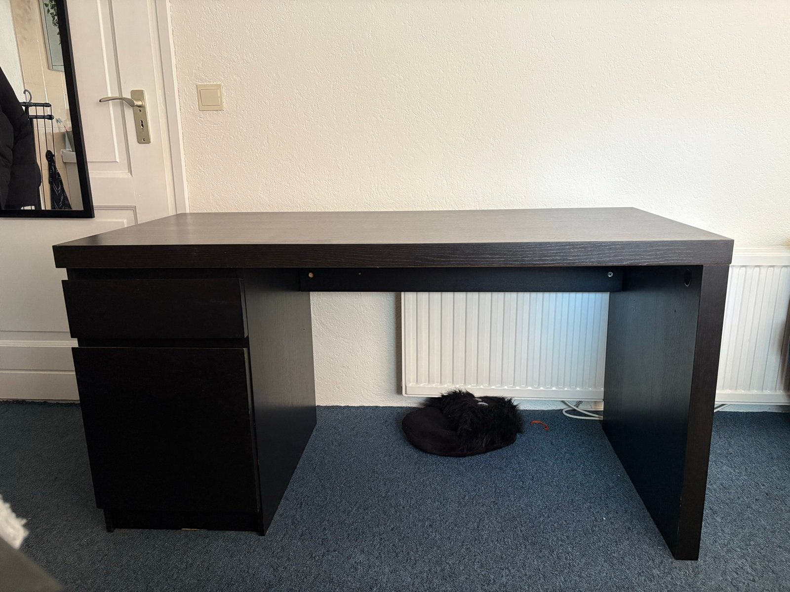 Donkerbruin bureau met lades en opbergruimte, Ophalen, Gebruikt, Met lades, Spaanplaat of MDF