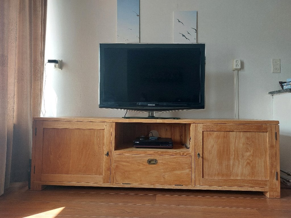 Gratis Teakhouten tv meubel, Ophalen, Gebruikt, 150 tot 200 cm, Teakhout