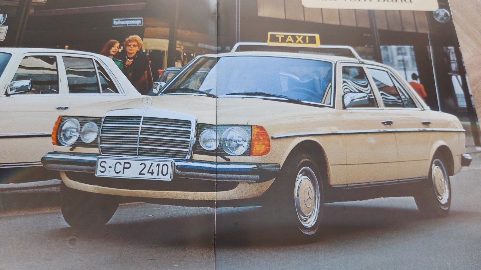 1981 keurige Mercedes W123 fabrieks taxi folder duits, Ophalen of Verzenden, Zo goed als nieuw, Mercedes