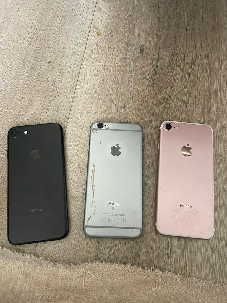 3 iPhones  (6/6s/7) voor onderdelen + laders & houders, Telecommunicatie, Mobiele telefoons | Apple iPhone, Ophalen, Overige modellen