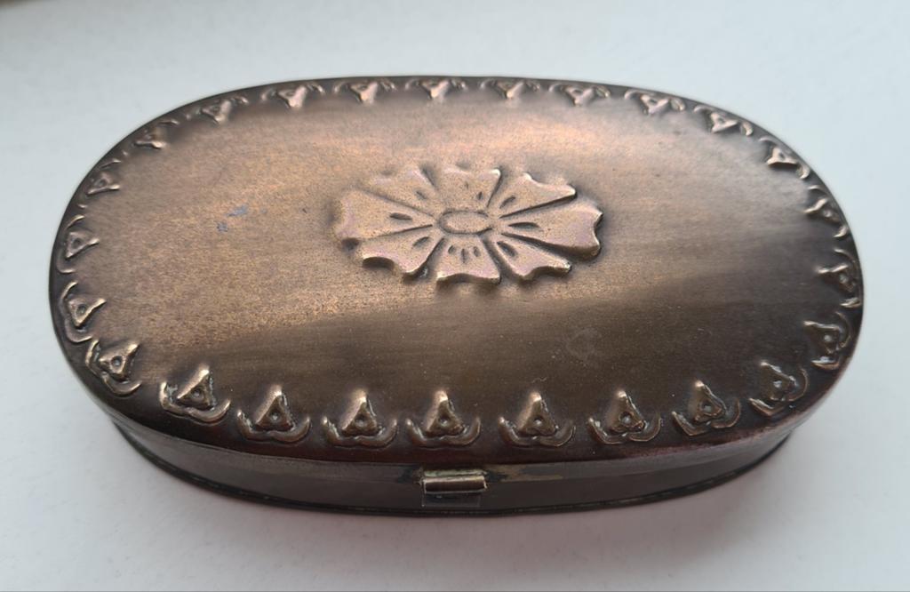 Oud koperen TABAKSBLIKJE snuiftabak, Ophalen of Verzenden, Koper