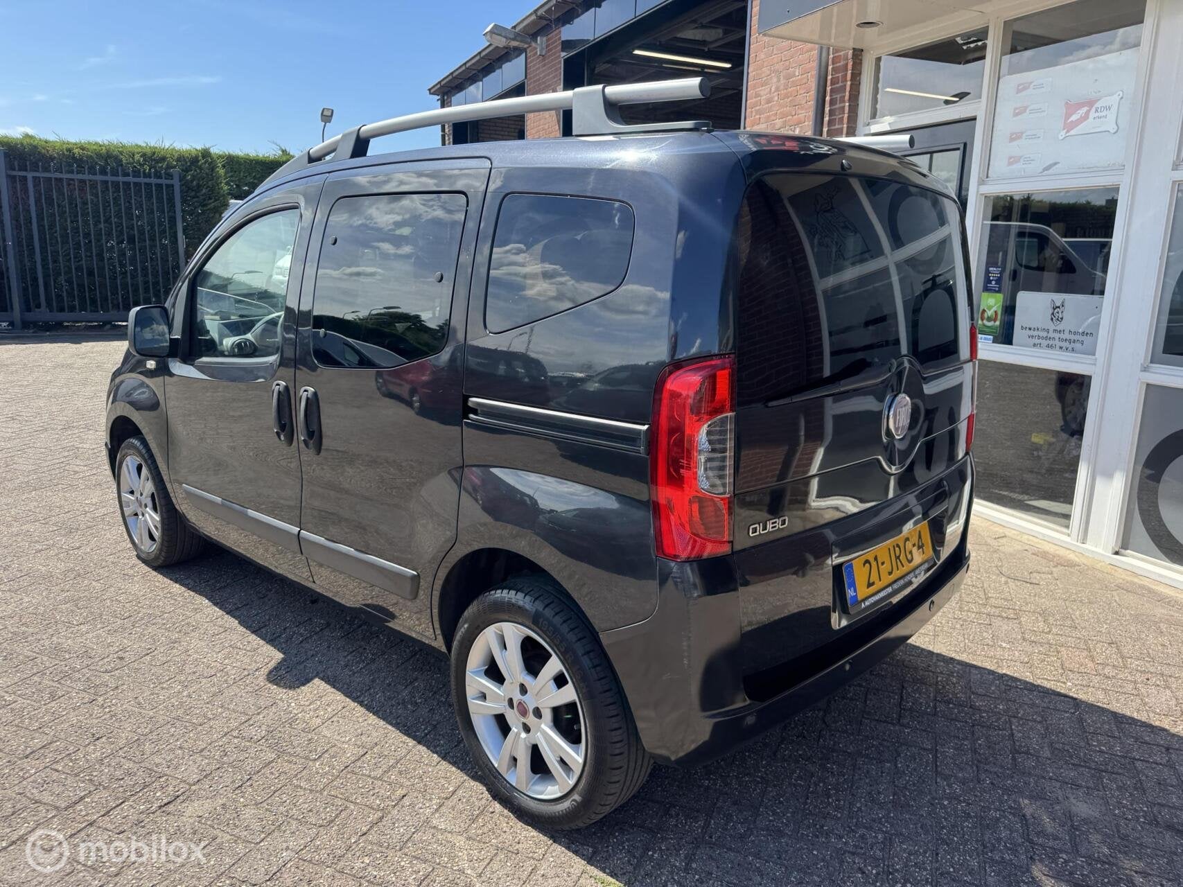 Fiat Qubo 1.4 Active Airco, Auto's, Voorwielaandrijving, 4 cilinders, 400 kg, Zwart