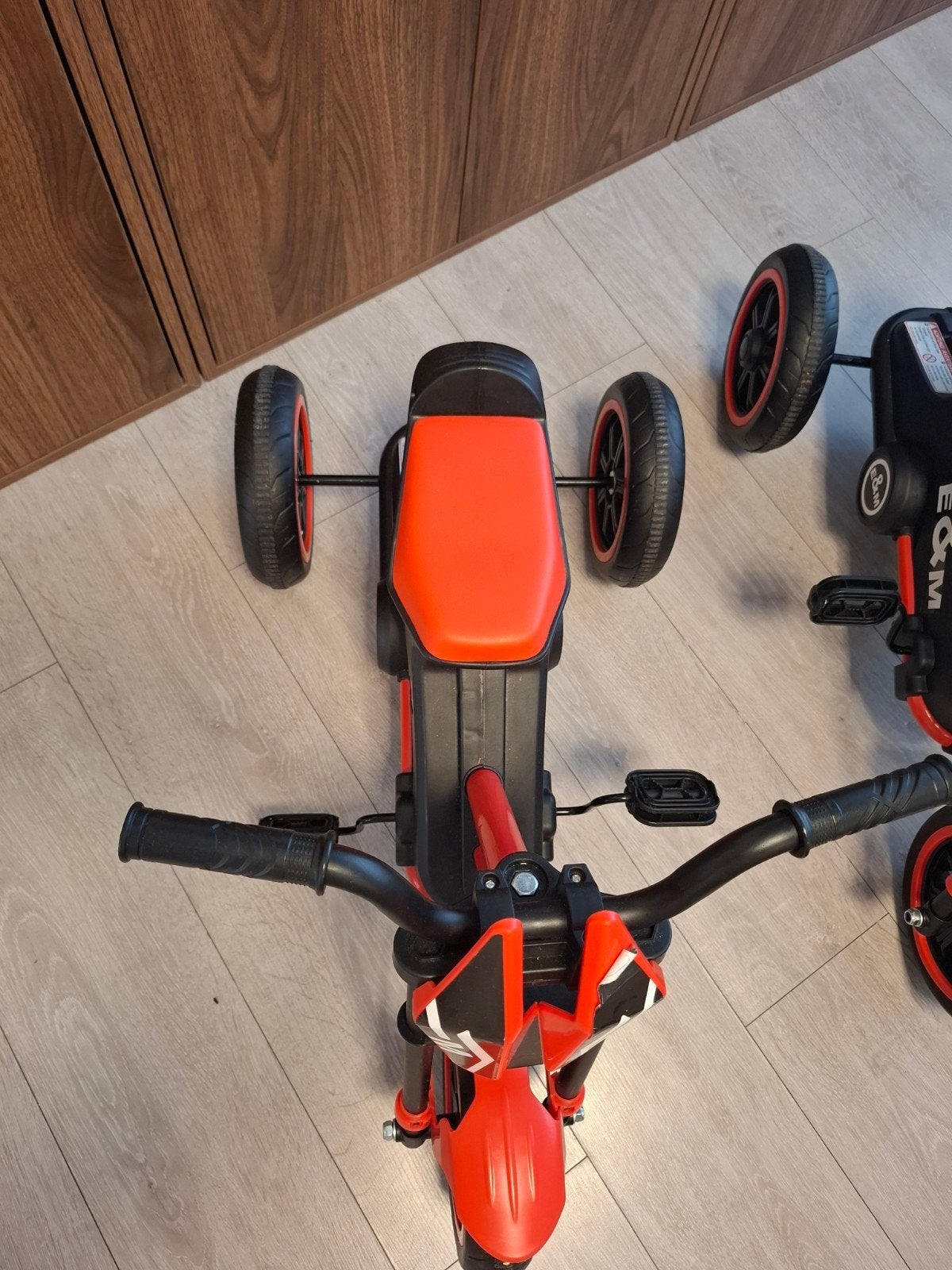 2 Go-kart achtige fietsen - Zo goed als nieuw (nog 1 over), Ophalen of Verzenden, Zo goed als nieuw, Trapvoertuig