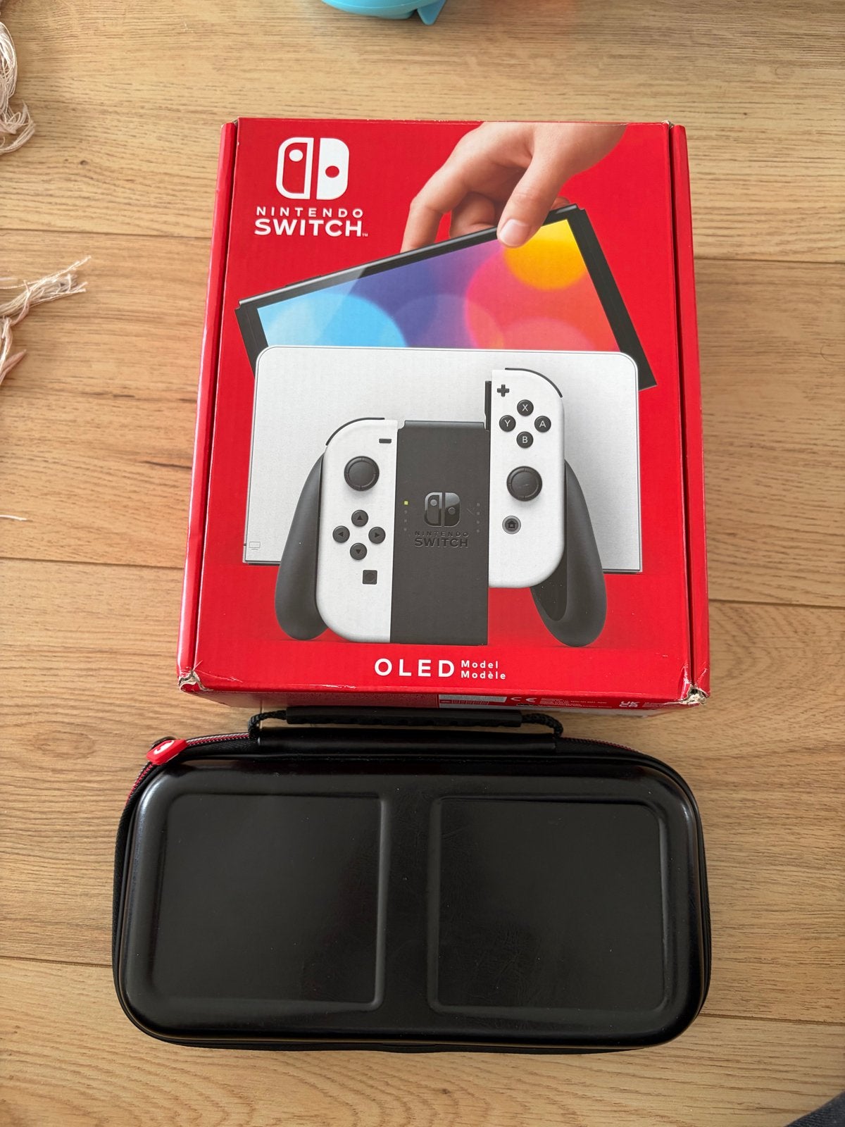 Nintendo Switch OLED - Zo goed als nieuw in doos, Switch OLED, S, Met 2 controllers, Nieuw