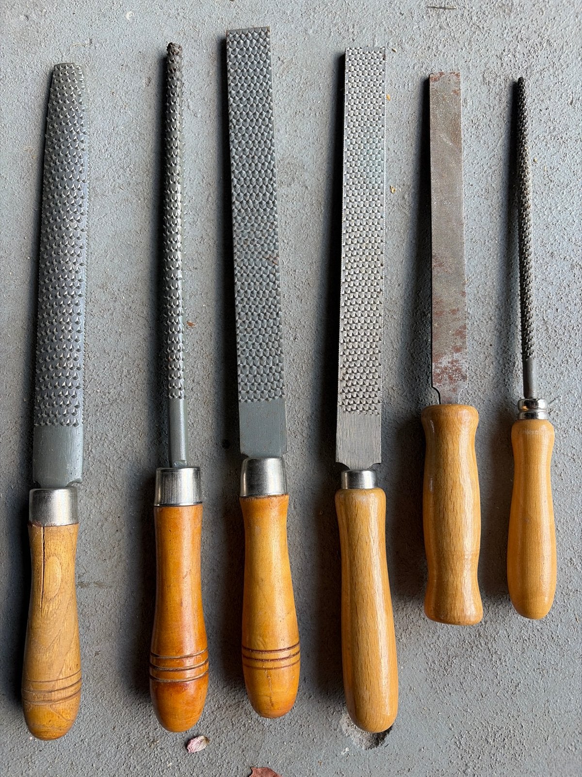 Set van 6 Vijlen met Houten Handvatten, Doe-het-zelf en Verbouw, Gereedschap | Handgereedschap, Ophalen of Verzenden, Gebruikt