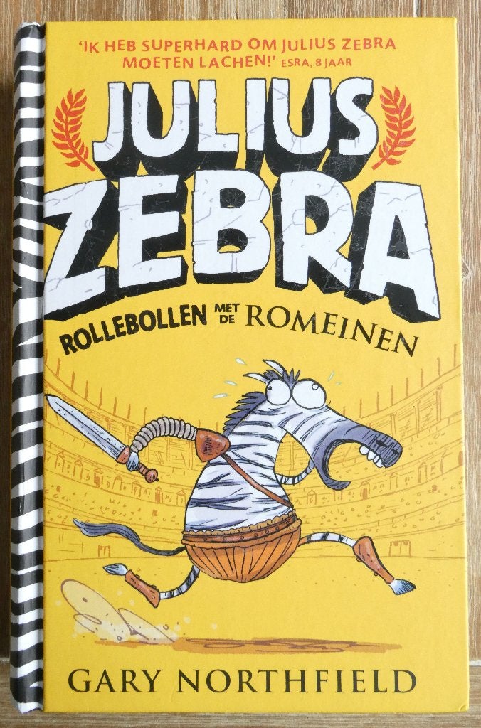 Julius Zebra - Rollebollen met de Romeinen - Gary Northfield, Ophalen of Verzenden, Zo goed als nieuw, Gary Northfield, Fictie algemeen