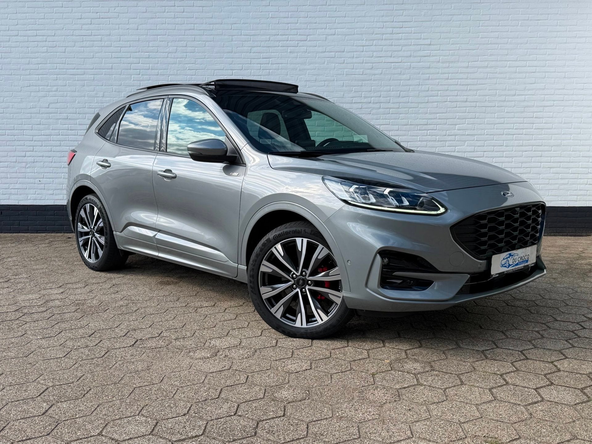 Foto 8 van Ford Kuga 2.5 PHEV ST-Line X PANO l TREKHAAK l ACC l 20''!
