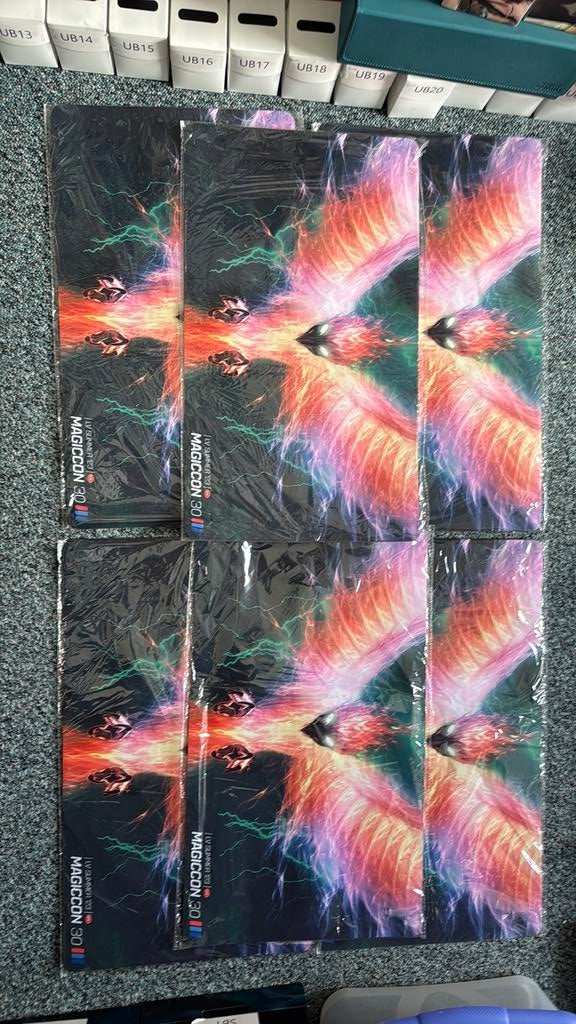 6x playmat magiccon 30 (nieuw), Hobby en Vrije tijd, Ophalen of Verzenden, Nieuw