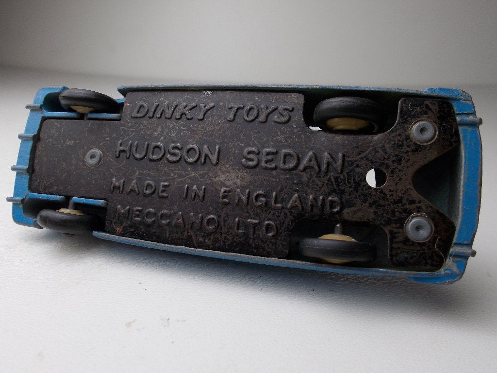 1956 Dinky Toys 139B HUDSON SEDAN. (Two Tone), Hobby en Vrije tijd, Modelauto's | 1:43, Ophalen of Verzenden, Gebruikt, Auto, Dinky Toys