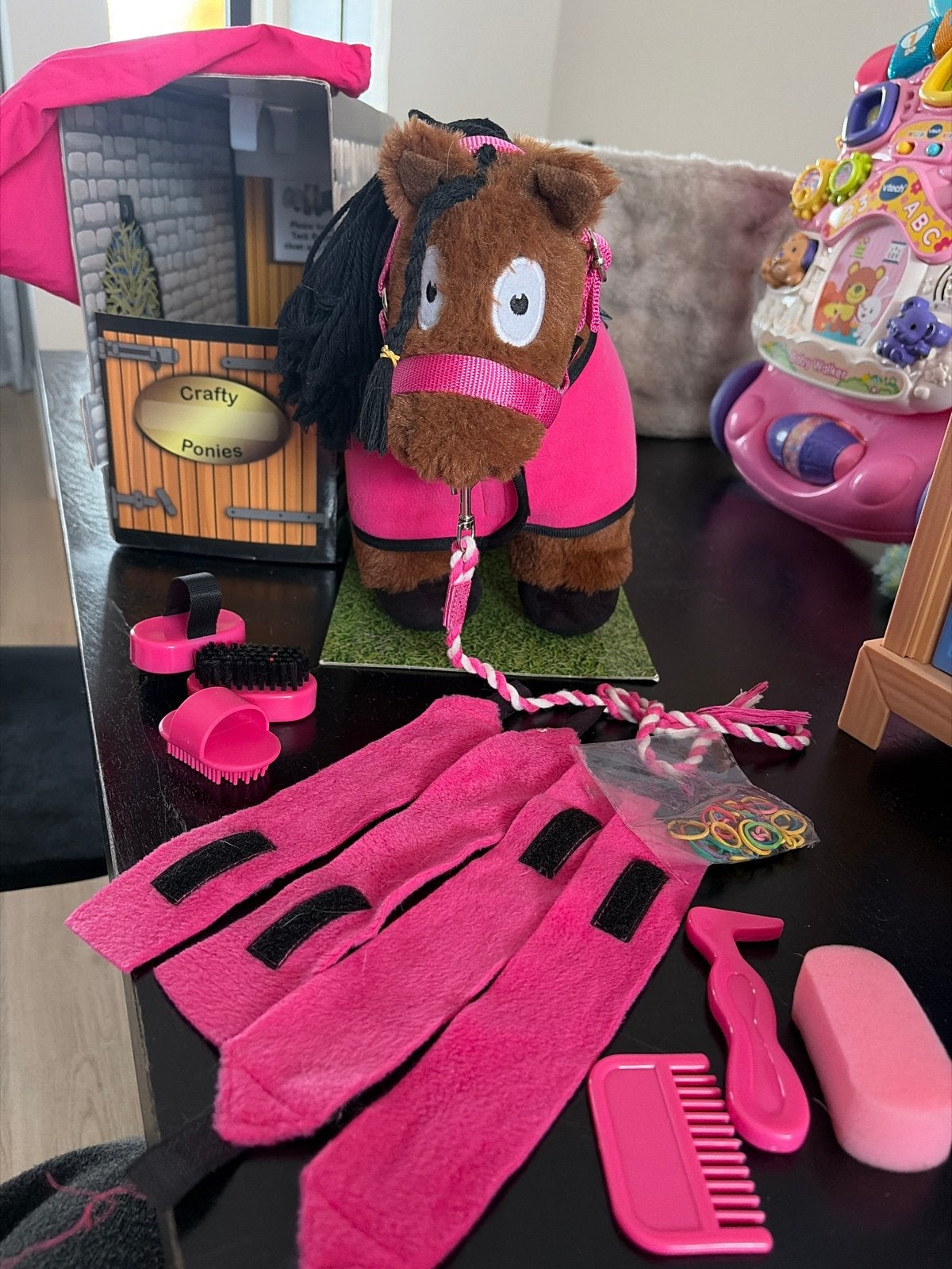 Crafty Ponies speelset met paard en accessoires, Ophalen of Verzenden, Zo goed als nieuw, Meisje