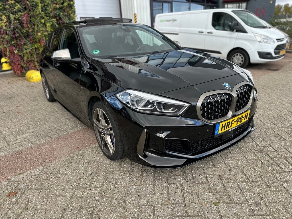 BMW 1-serie M135i xDrive High Executive,PANO,HUD,Camera, 1998 cc, Gebruikt, Euro 6, 4 cilinders
