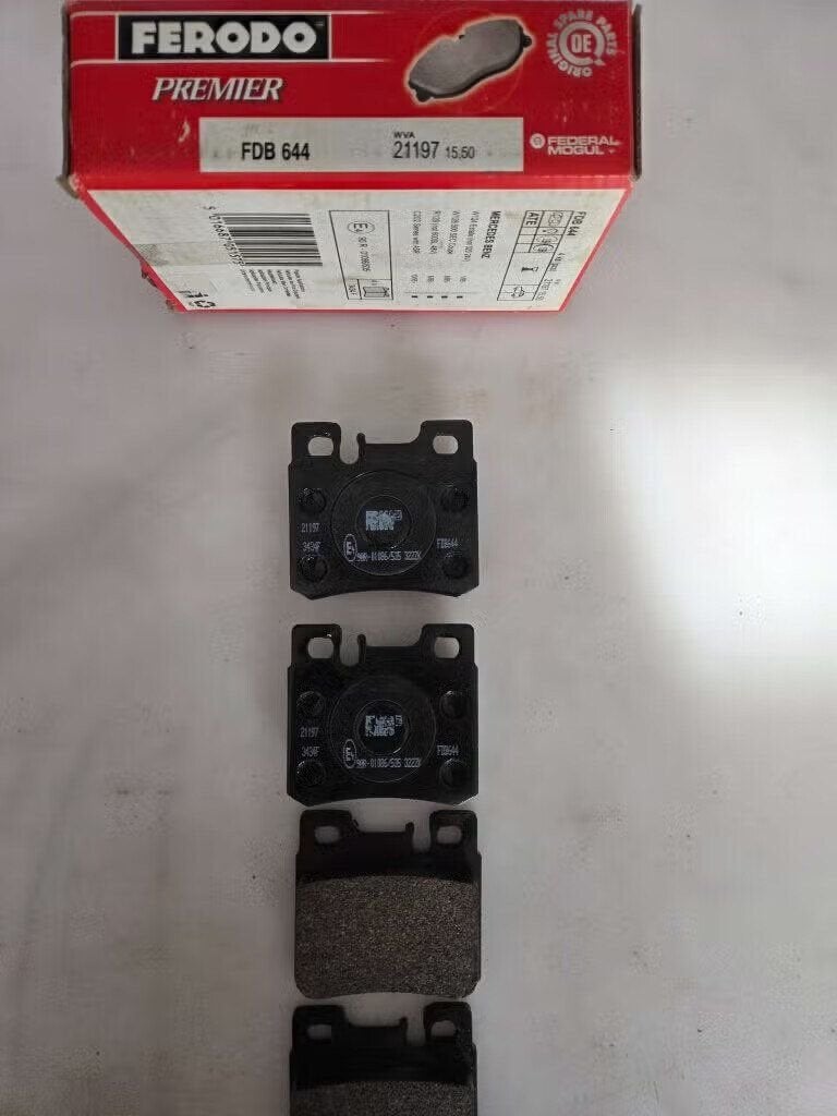 Set Remblokken Mercedes W201 W124 W126 W210 R129 E170, -, Nieuw, Ferodo, Ophalen of Verzenden