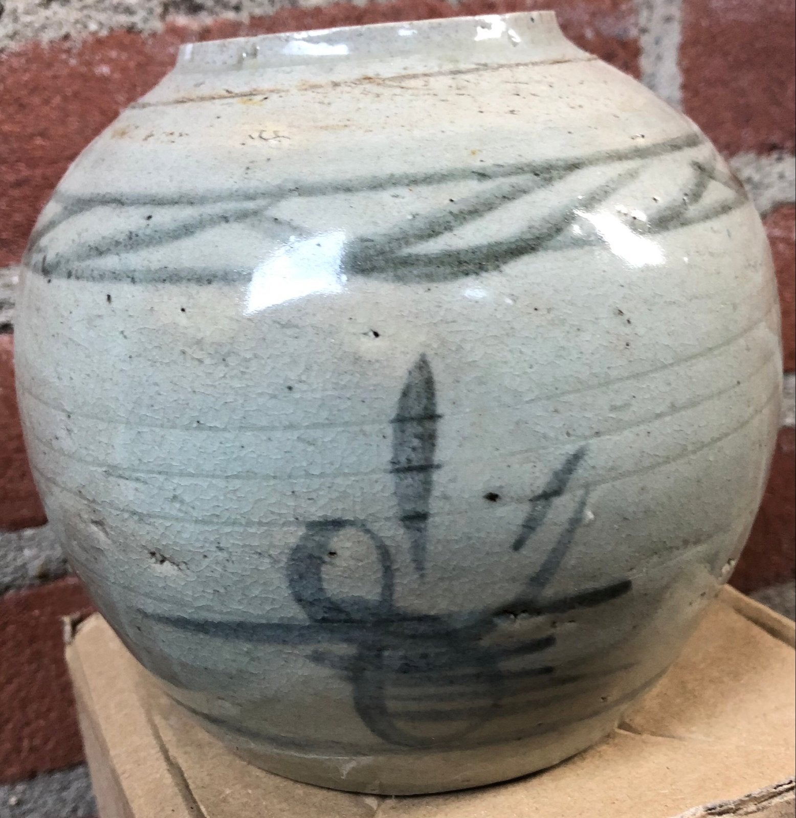 Antieke Chinese Celadon Gemberpot met Grijs Decor, Ophalen of Verzenden