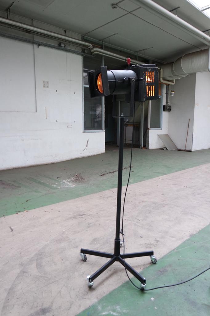 Vintage theaterlamp op wielen, Ophalen, Zo goed als nieuw