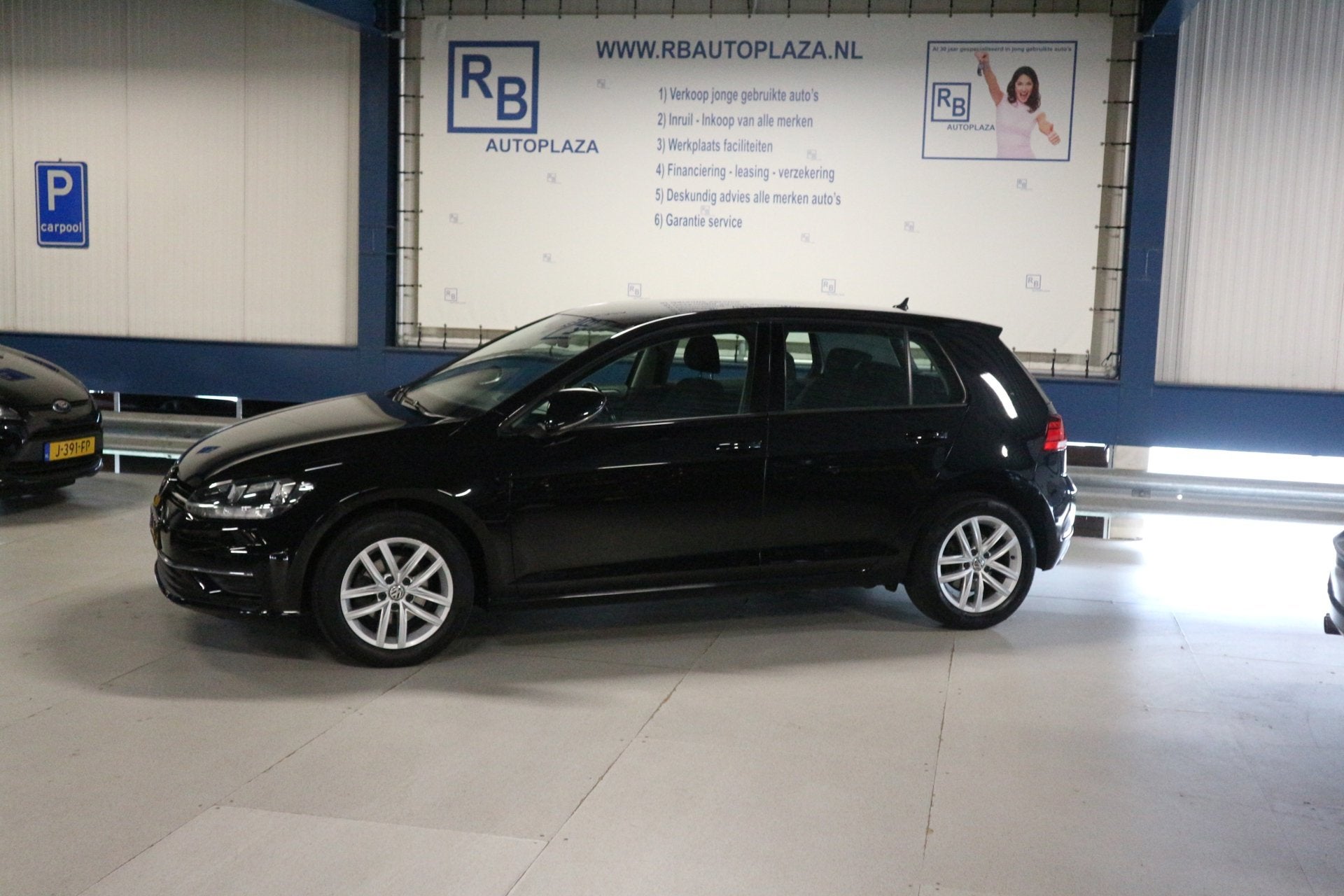 Volkswagen Golf 1.0 TSI STOELVERWARMING / CARPLAY / NW NAVI, 86 pk, Gebruikt, Euro 6, 620 kg