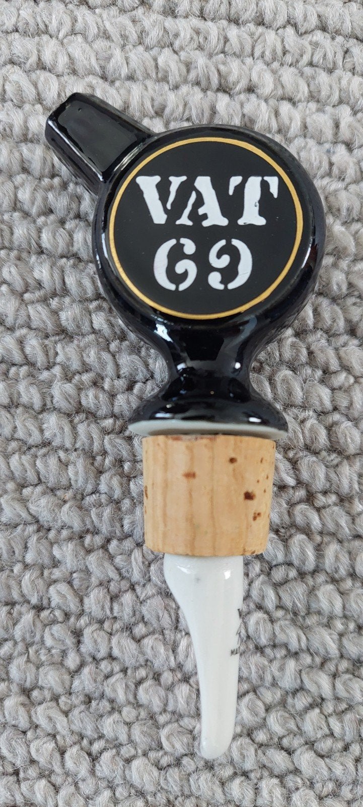 vintage keramische schenktuit VAT 69 Scotch Wh, Overige typen, Nieuw, Ophalen of Verzenden, Zwart