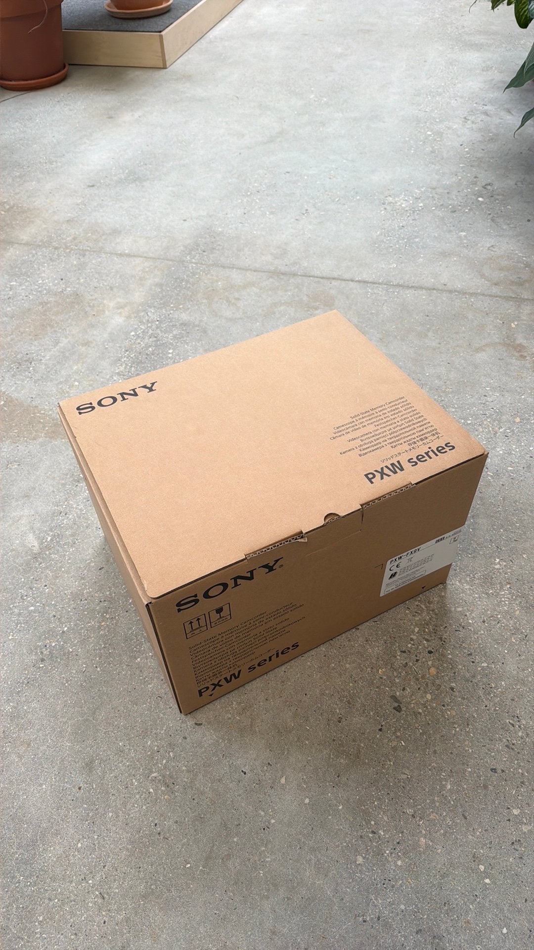 Foto 9 van Sony PXW-FX9 compleet origineel + 152GB Sony XQD