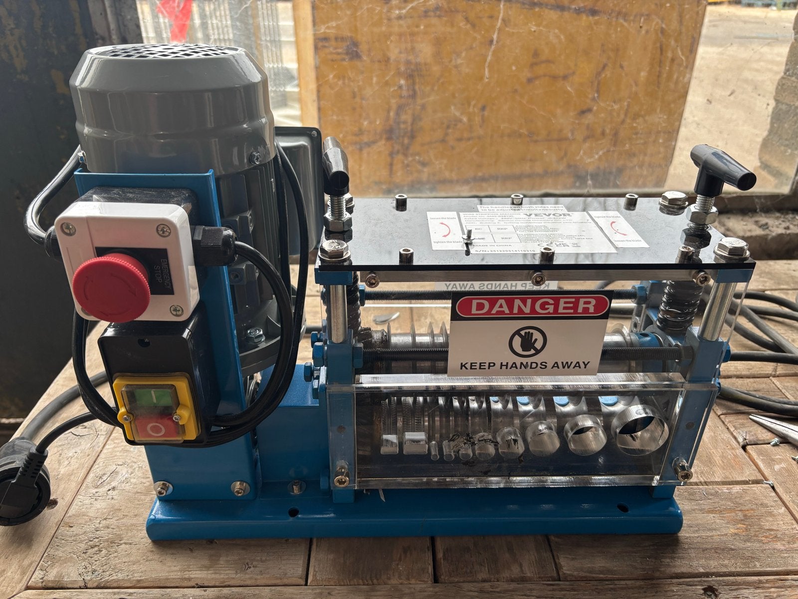 Vevor Kabelstripmachine SMS-038YL - 0.37kW, Ophalen, Gebruikt, Overige typen, Overige merken