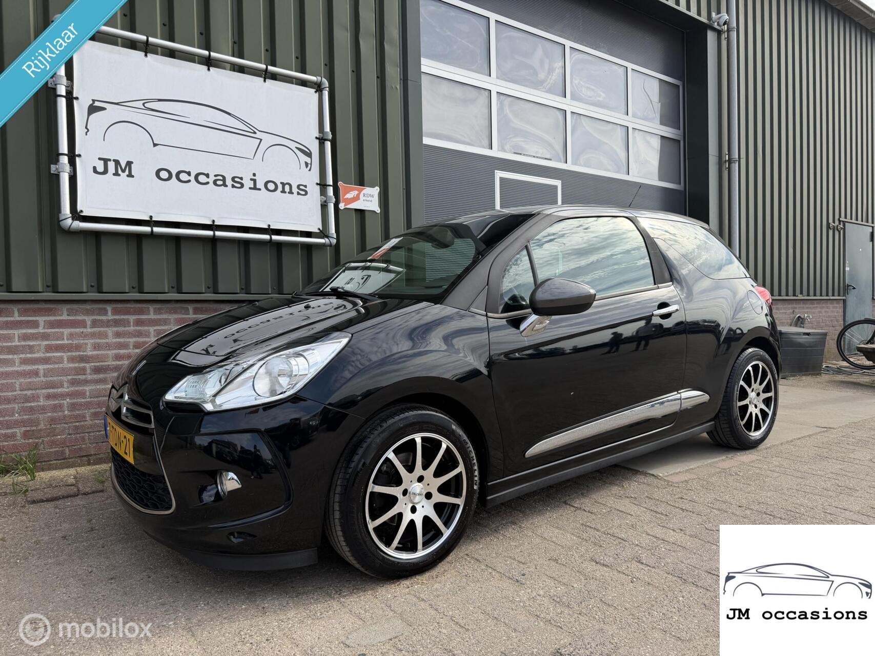 Citroen DS3 1.2 VTi So Chic|Clima|Cruise|Navi|Bluetooth|PDC|, Auto's, Citroën, Voorwielaandrijving, Euro 5, Gebruikt, 31 €/maand