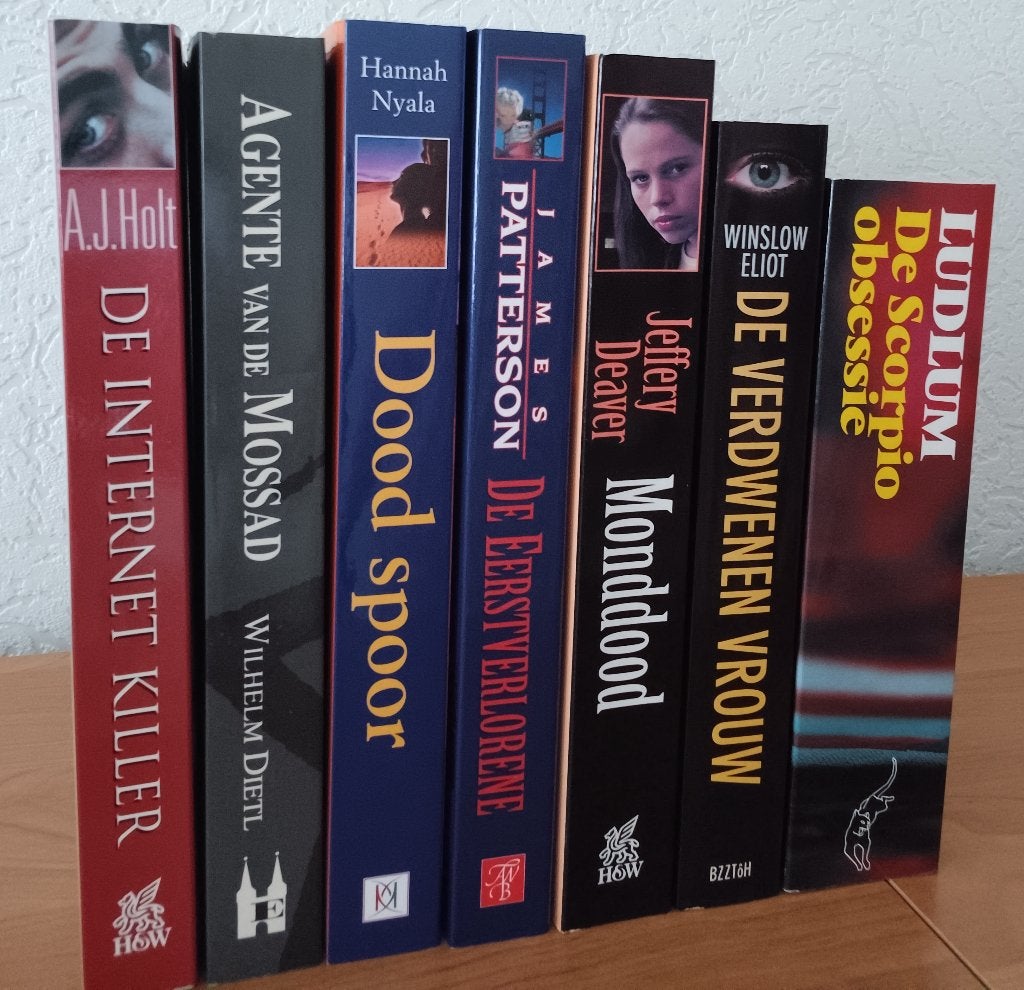Thrillers 7 delen - Patterson, Ludlum & Deaver | 011, Ophalen of Verzenden, Gelezen, Diverse auteurs, Nederland