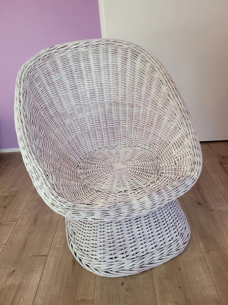 Witte Rotan Kuipstoel - Vintage Design, Huis en Inrichting, Stoelen, Ophalen, Gebruikt, Vintage, Retro, Bohemian, Wit